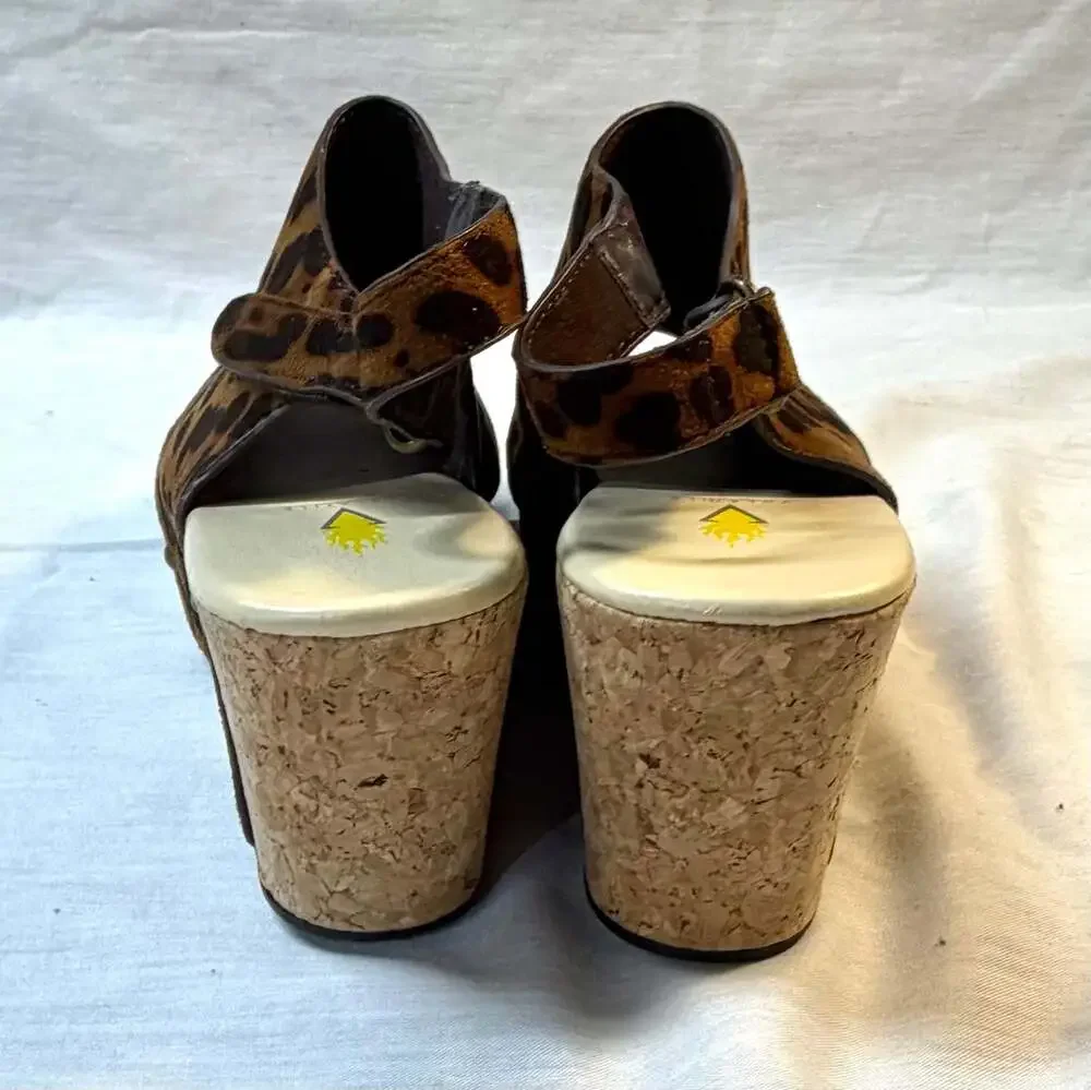 Volatile Leopard Print Suede Peep Toe Wedge Slingback Clog Platform Sandals Size